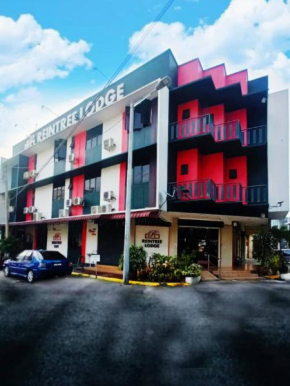 Reintree Lodge Hotel